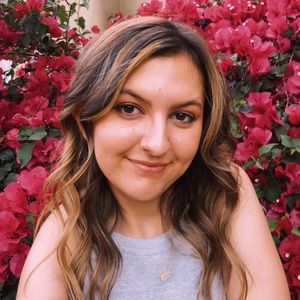 Meet your Posher, Abby